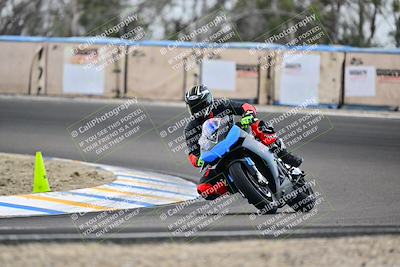 media/Apr-18-2025-TrackDaz (Fri) [[45f5874c44]]/B Group/Session 4 (Turn 6 - Outside)/